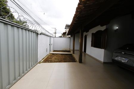 Casa à venda com 390m², 6 quartos e 2 vagasGaragem