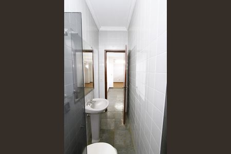 Casa à venda com 390m², 6 quartos e 2 vagasBanheiro da Suíte