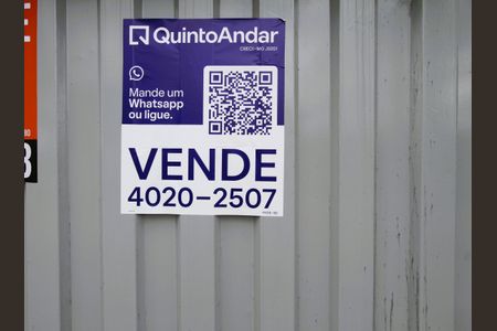 Casa à venda com 390m², 6 quartos e 2 vagasPLACA