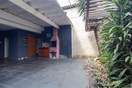 Casa para alugar com 250m², 2 quartos e 10 vagasQuintal