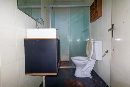 Casa para alugar com 250m², 2 quartos e 10 vagasBanheiro 1