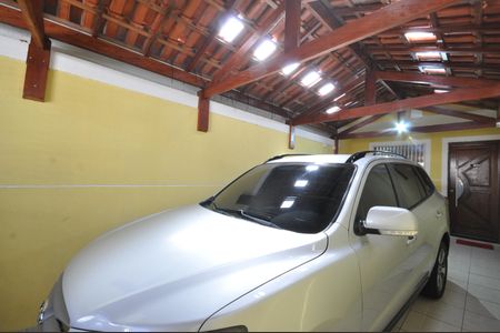 Casa à venda com 120m², 3 quartos e 2 vagasGaragem