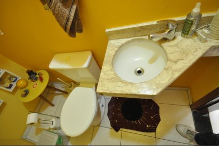 Casa à venda com 120m², 3 quartos e 2 vagasLavabo