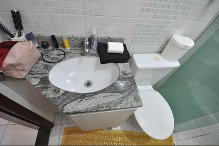 Casa à venda com 120m², 3 quartos e 2 vagasBanheiro Social