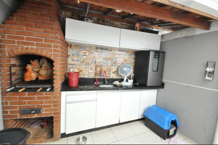 Casa à venda com 120m², 3 quartos e 2 vagasChurrasqueira