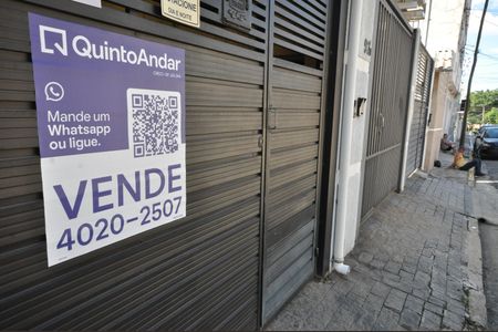 Casa à venda com 120m², 3 quartos e 2 vagasPlaca