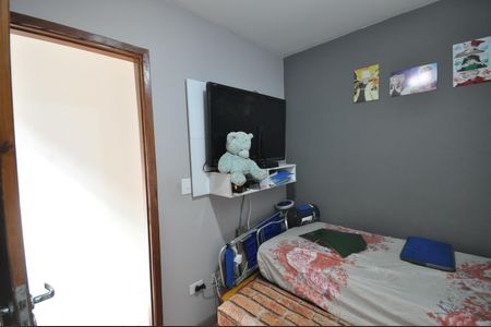 Casa à venda com 120m², 3 quartos e 2 vagasQuarto 2