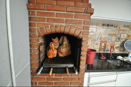 Casa à venda com 120m², 3 quartos e 2 vagasChurrasqueira