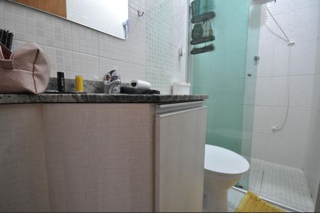 Casa à venda com 120m², 3 quartos e 2 vagasBanheiro Social