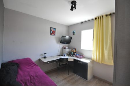 Casa à venda com 120m², 3 quartos e 2 vagasQuarto 3