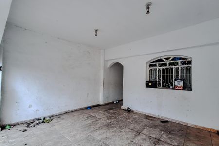 Casa para alugar com 250m², 4 quartos e 2 vagas Casa para alugar com 250m², 4 quartos e 2 vagasGaragem