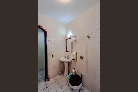 Casa para alugar com 250m², 4 quartos e 2 vagas Casa para alugar com 250m², 4 quartos e 2 vagasBanheiro (Casa 2)