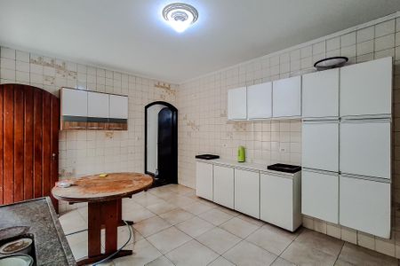 Casa para alugar com 250m², 4 quartos e 2 vagas Casa para alugar com 250m², 4 quartos e 2 vagasCozinha