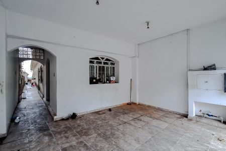 Casa para alugar com 250m², 4 quartos e 2 vagas