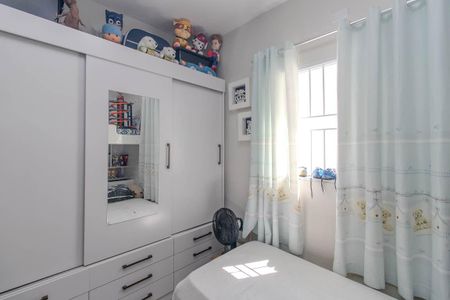 Casa à venda com 130m², 4 quartos e 2 vagasQuarto 3