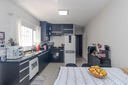Casa à venda com 130m², 4 quartos e 2 vagasCozinha