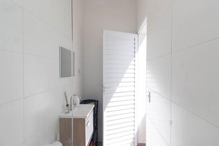 Casa à venda com 130m², 4 quartos e 2 vagasBanheiro de serviço