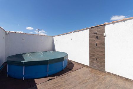 Casa à venda com 130m², 4 quartos e 2 vagasÁrea de Laser