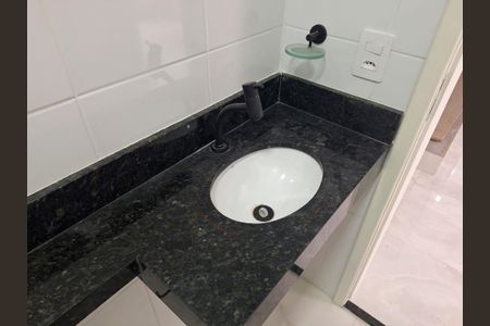 Banheiro de apartamento à venda com 1 quarto, 27m² em Santana, São Paulo