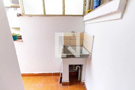 Casa à venda com 371m², 4 quartos e 5 vagas Casa à venda com 371m², 4 quartos e 5 vagasÁrea de Serviço