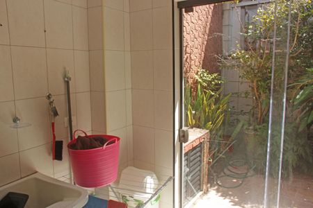 Casa para alugar com 140m², 3 quartos e sem vagaÁrea de Serviço