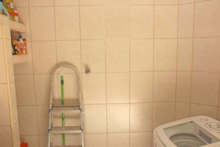 Casa para alugar com 140m², 3 quartos e sem vagaÁrea de Serviço