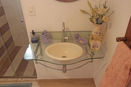 Casa para alugar com 140m², 3 quartos e sem vagaBanheiro