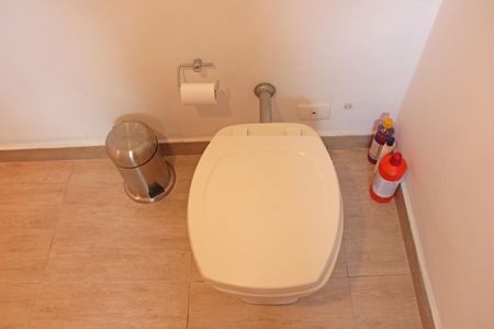 Casa para alugar com 140m², 3 quartos e sem vagaBanheiro