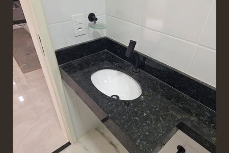 Apartamento à venda com 27m², 1 quarto e sem vagaBanheiro