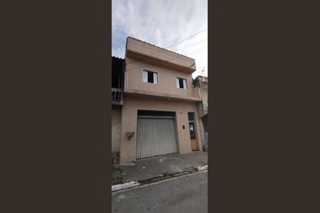 Casa para alugar com 111m², 3 quartos e sem vagaFachada + Placa