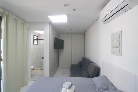 Apartamento para alugar com 27m², 1 quarto e 1 vaga Apartamento para alugar com 27m², 1 quarto e 1 vagaSala