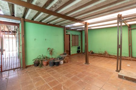 Casa à venda com 123m², 2 quartos e 2 vagasGaragem