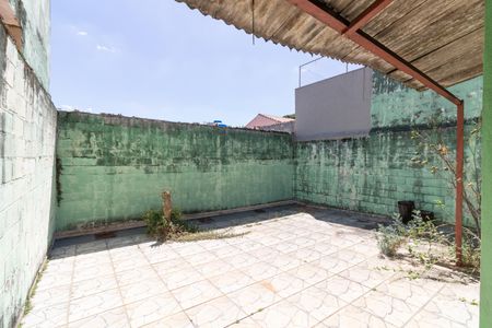 Casa à venda com 123m², 2 quartos e 2 vagasÁrea de Serviço - Quintal