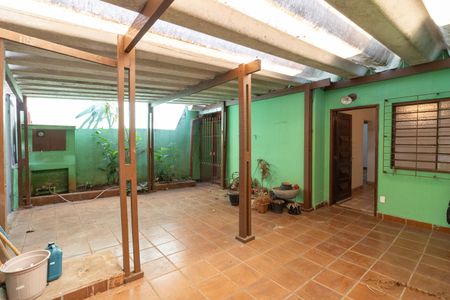 Casa à venda com 123m², 2 quartos e 2 vagasGaragem