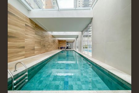 Apartamento à venda com 77m², 2 quartos e 2 vagasÁrea comum - Piscina