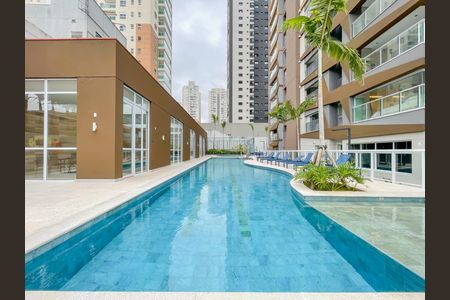 Apartamento à venda com 77m², 2 quartos e 2 vagasÁrea comum - Piscina