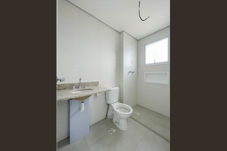 Apartamento à venda com 77m², 2 quartos e 2 vagasBanheiro da Suíte 2