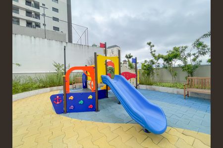 Apartamento à venda com 77m², 2 quartos e 2 vagasÁrea comum - Playground