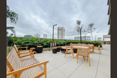 Apartamento à venda com 77m², 2 quartos e 2 vagasÁrea comum - Salão de festas