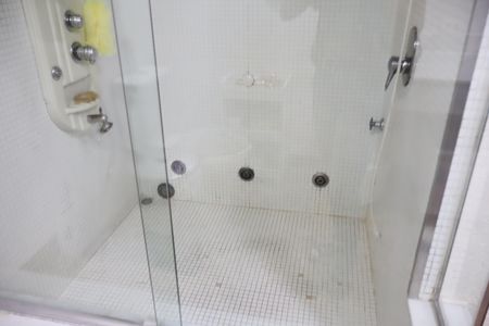 Casa para alugar com 205m², 3 quartos e 2 vagasBanheiro suíte