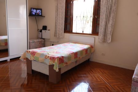 Casa para alugar com 205m², 3 quartos e 2 vagasQuarto 1