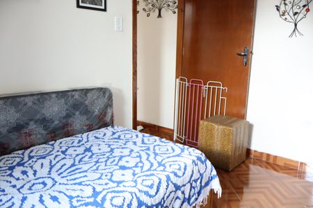 Casa à venda com 205m², 3 quartos e 2 vagasQuarto 2