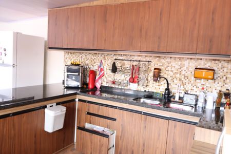 Casa à venda com 205m², 4 quartos e 2 vagasCozinha