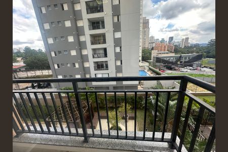 Apartamento para alugar com 64m², 2 quartos e 1 vaga Apartamento para alugar com 64m², 2 quartos e 1 vagaVaranda