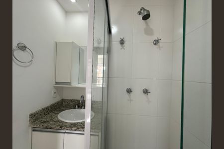 Apartamento para alugar com 64m², 2 quartos e 1 vaga Apartamento para alugar com 64m², 2 quartos e 1 vagaBanheiro