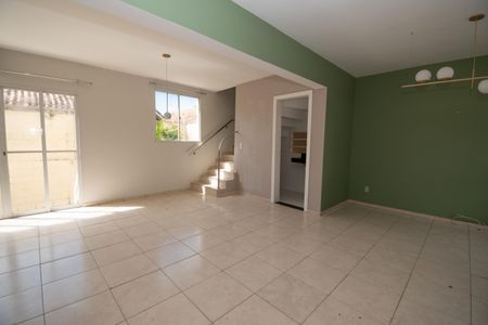 Casa de condomínio para alugar com 190m², 3 quartos e 3 vagasSala 2