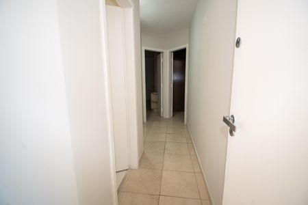 Casa de condomínio para alugar com 190m², 3 quartos e 3 vagasCorredor