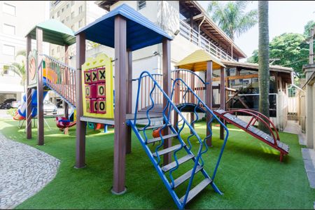 Apartamento para alugar com 68m², 3 quartos e 1 vaga Apartamento para alugar com 68m², 3 quartos e 1 vagaÁrea comum - Playground