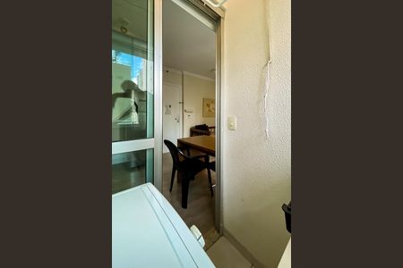 Apartamento à venda com 44m², 2 quartos e 1 vaga Apartamento à venda com 44m², 2 quartos e 1 vagaÁrea de Serviço