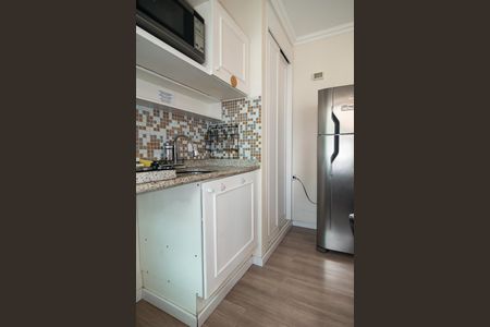 Apartamento à venda com 44m², 2 quartos e 1 vaga Apartamento à venda com 44m², 2 quartos e 1 vagaCozinha